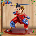 Luffy-Figur aus One Piece mit Katana