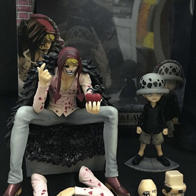 Figurine One Piece Corazon (12cm) & Trafalgar Law (7cm)