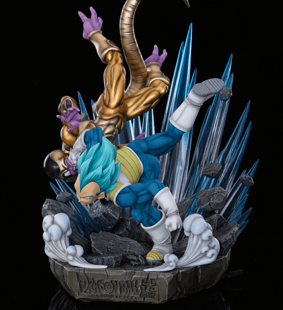 Figurine Collector Vegeta VS Golden Freezer