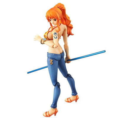 Figurine Articulée One Piece Nami (18cm)