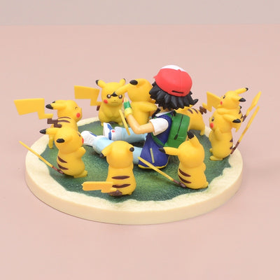 Figura Pikachu y Ash