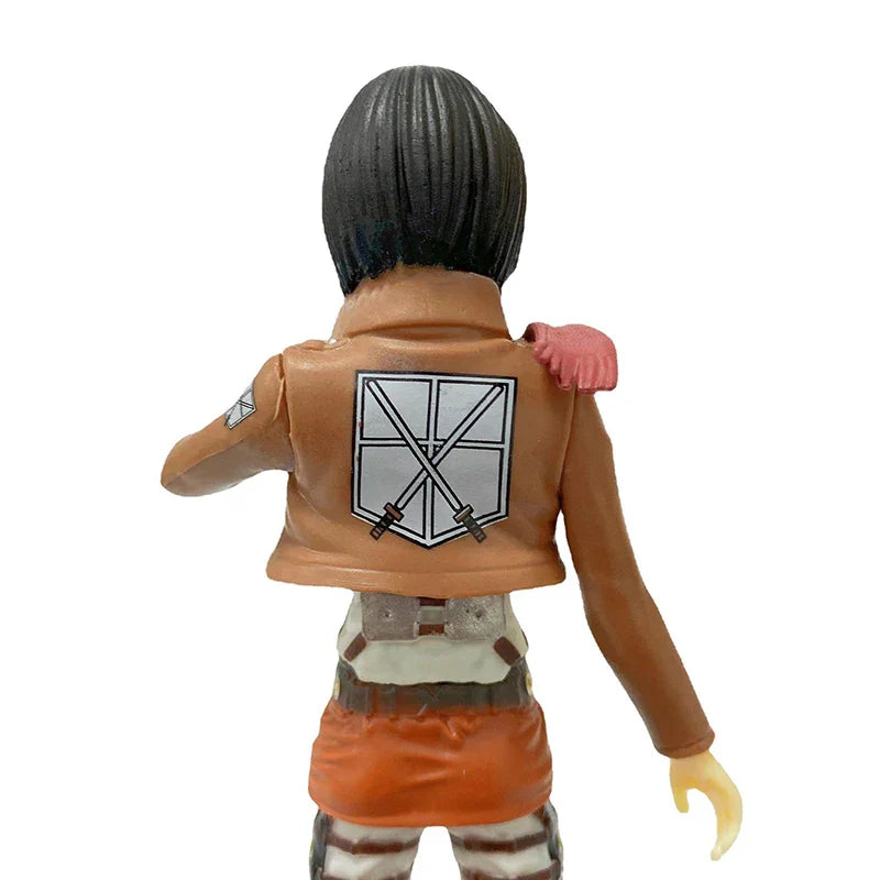 Figura Ataque a los Titanes - Mikasa Ackerman