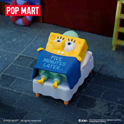 Figurine Popmart Bob l'Eponge lit- Bob l'Eponge