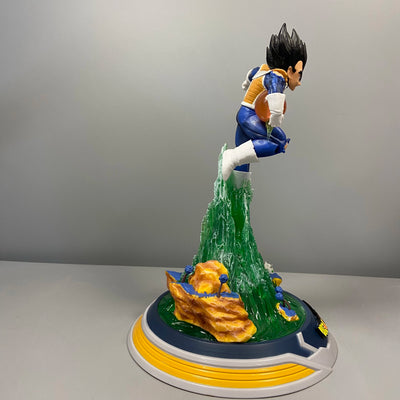 Figurine Vegeta Boule de cristal -  Dragon Ball Z