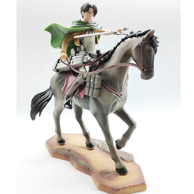 Figurine Rivaille Ackerman à cheval - Attaque des Titans™