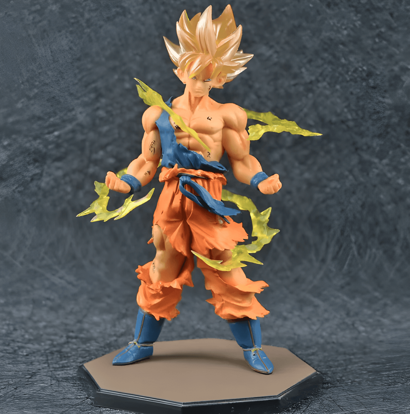 Dragon Ball Goku Super Saiyajin 2 Figur