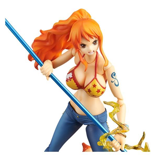 Figurine Articulée One Piece Nami (18cm)