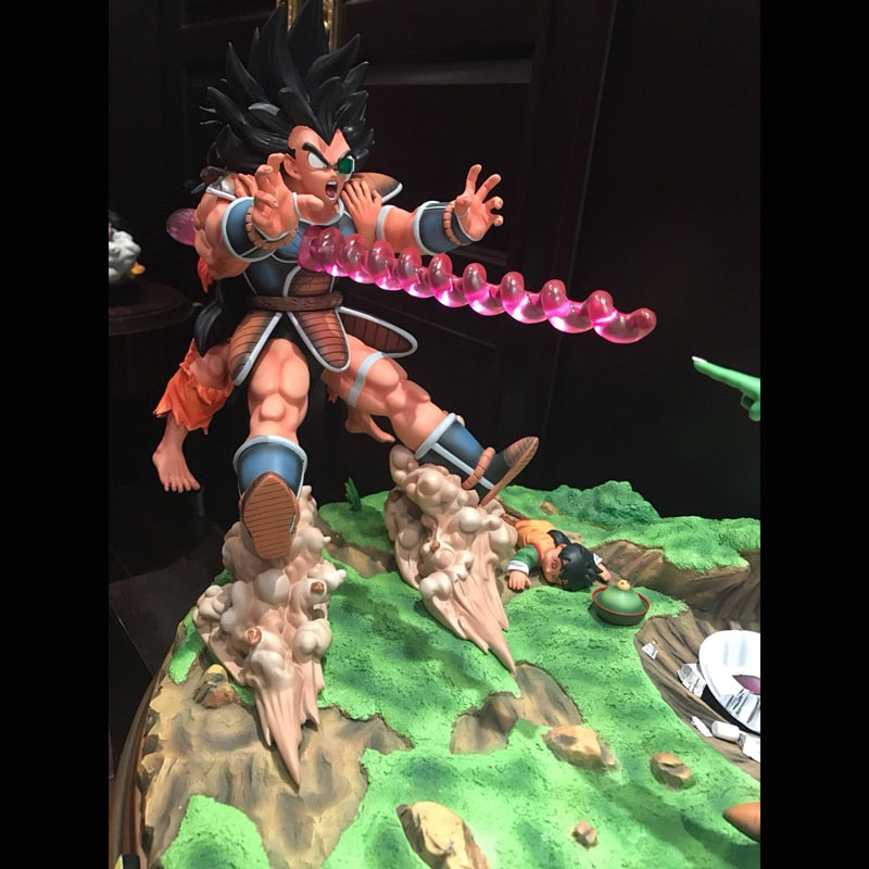 Figurine Collector Piccolo vs Raditz