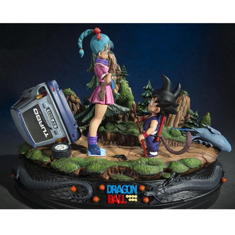 Figura de coleccionista pequeña Bulma y Goku