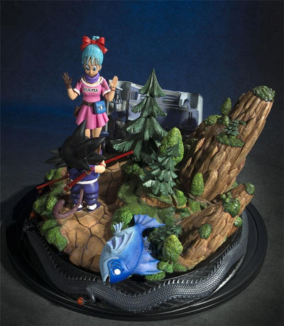 Figura de coleccionista pequeña Bulma y Goku