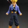 Figurine Trunks Super Saiyan — Dragon Ball Z