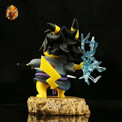 figurine Pokémon Pikachu Sasuke Uchiha