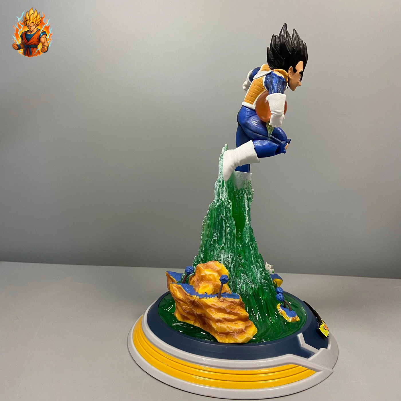 Figurine Vegeta Boule de cristal - Dragon Ball Z