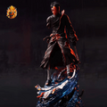 Obito-Figur mit abgetrenntem Arm