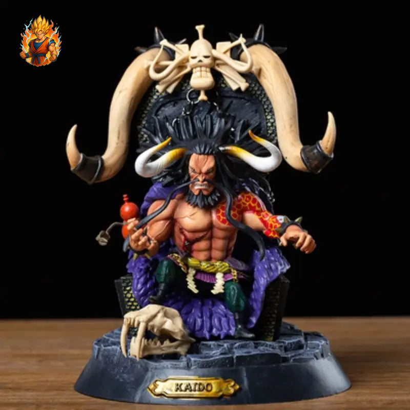 Figurine de Kaido sur le trône de One Piece