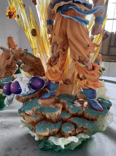 Figurine de collection Goku Frieza