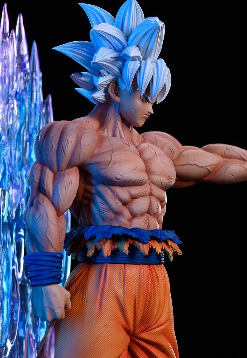 Figurine Collector Goku Ultra Instinct